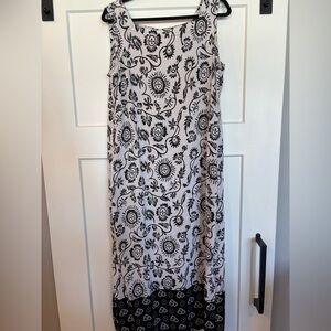 Peppermint Bay Black and White Floral Maxi Dress Large 100% Rayon Made in India